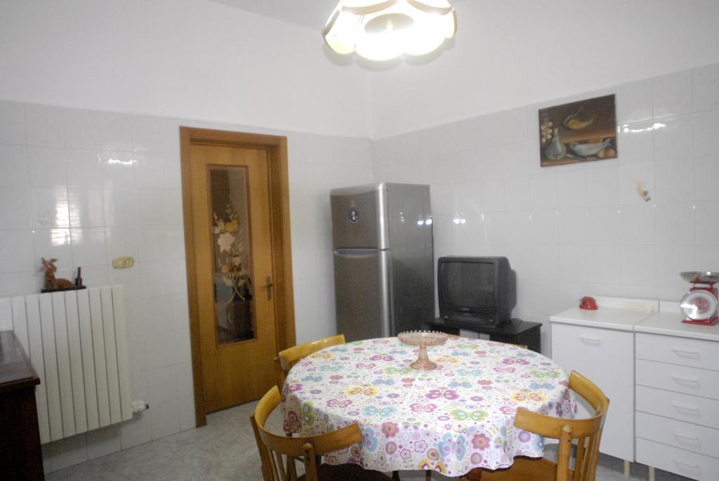 Casa Dei Furnari Apartment Collepasso Bagian luar foto