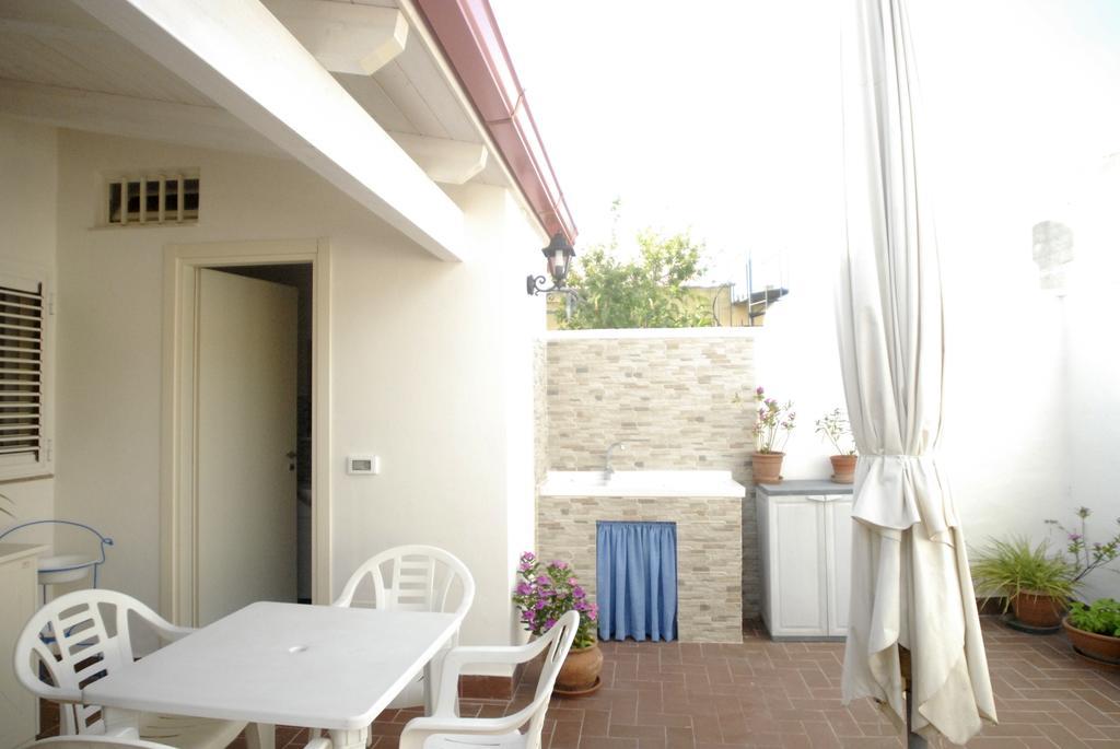 Casa Dei Furnari Apartment Collepasso Bagian luar foto